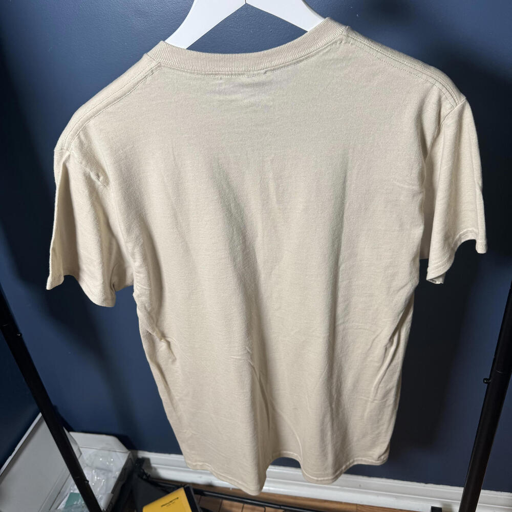 Chicago Bulls ’47 Brand Graphic T-Shirt Men’s Medium Tan NBA NWT - Picture 3 of 8